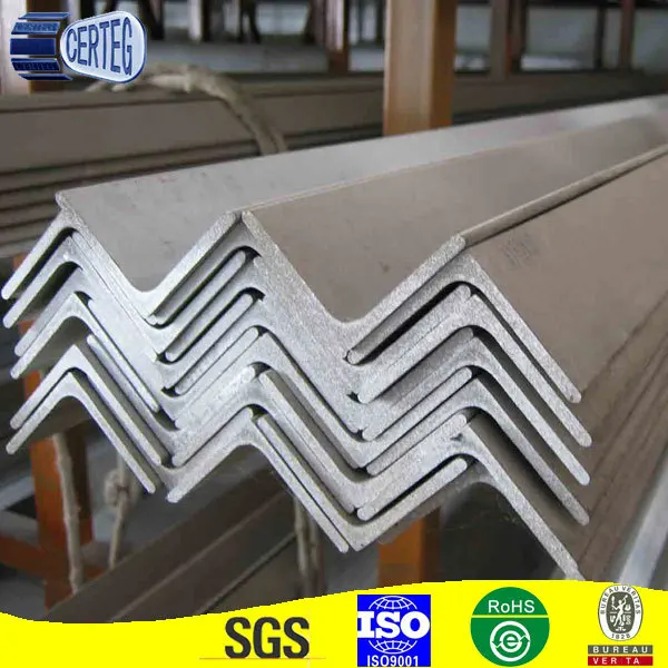 SS400 горячекатанный железа угол