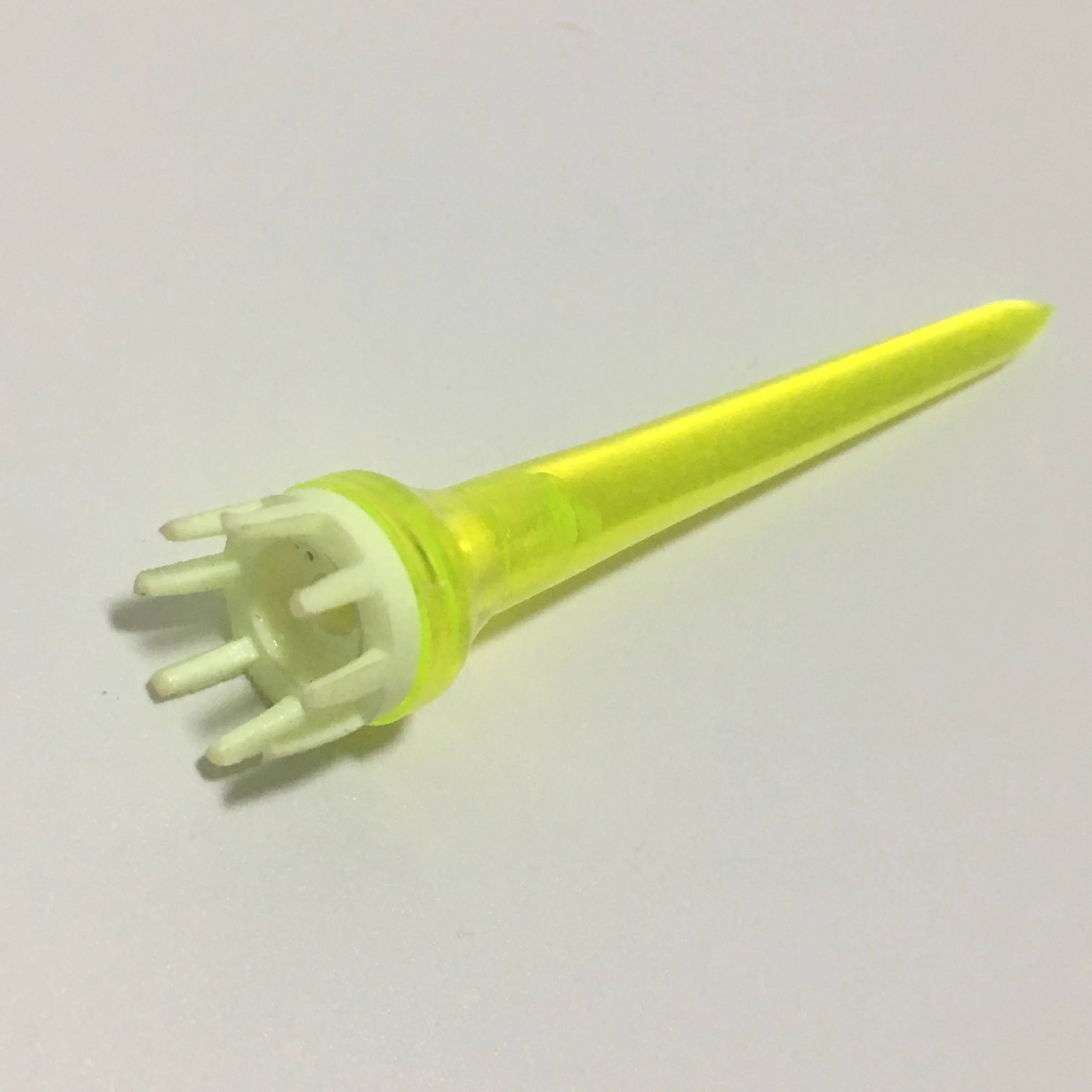 Mixed Color Plastic Crown Shape Claw Cushion Top Golf Tees