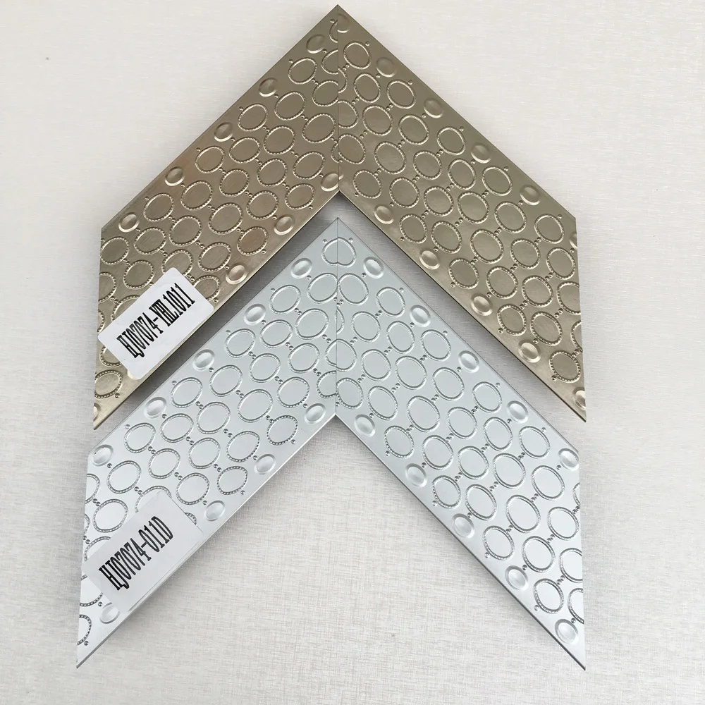 Factory Free Sample Manufacture Wholesale Simple Design Flat Photo Frame Moulding