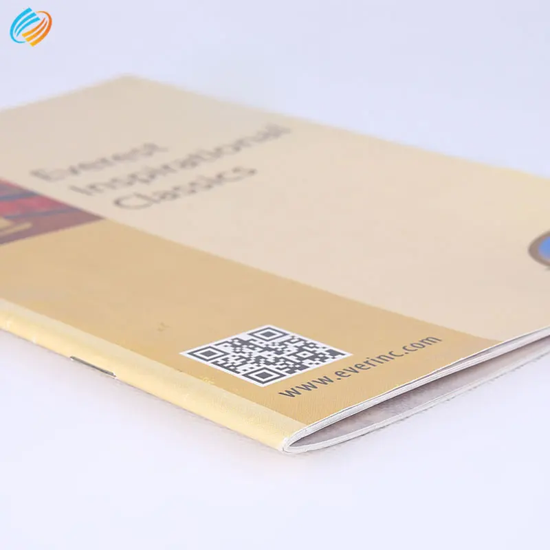 Бесплатный образец 157gsm художественная бумага Косметический Каталог/брошюра дизайн печать услуги