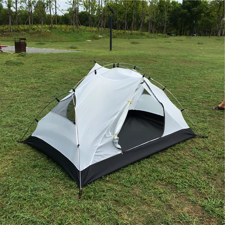 High-end Ultralight Double Layer 2 Person Waterproof Backpacking Tent, CZX-204 breathable fabric MSR Tent come with footprint