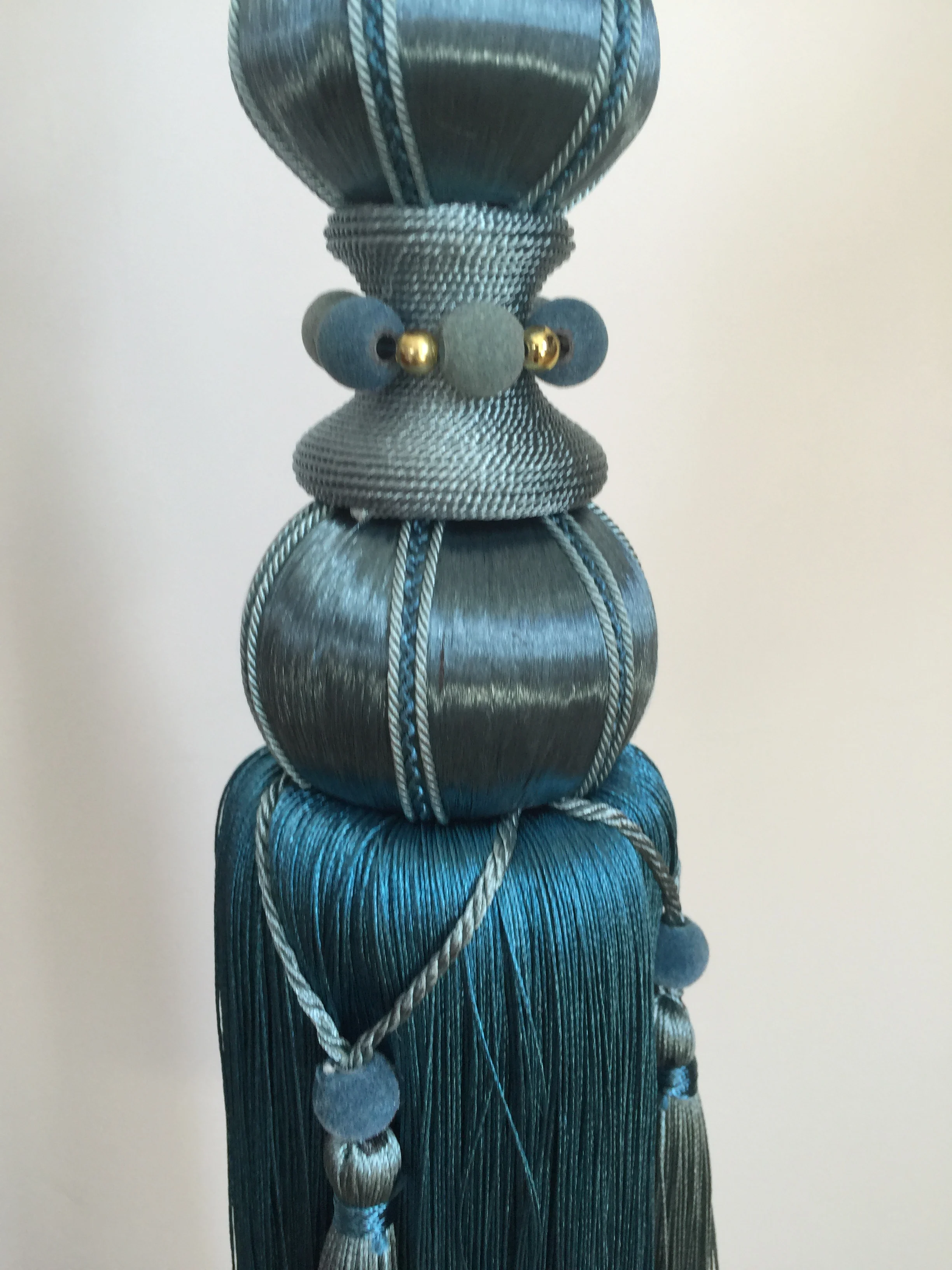 
polyester tassel acrylic bead tassel decoration tassel for curtain 