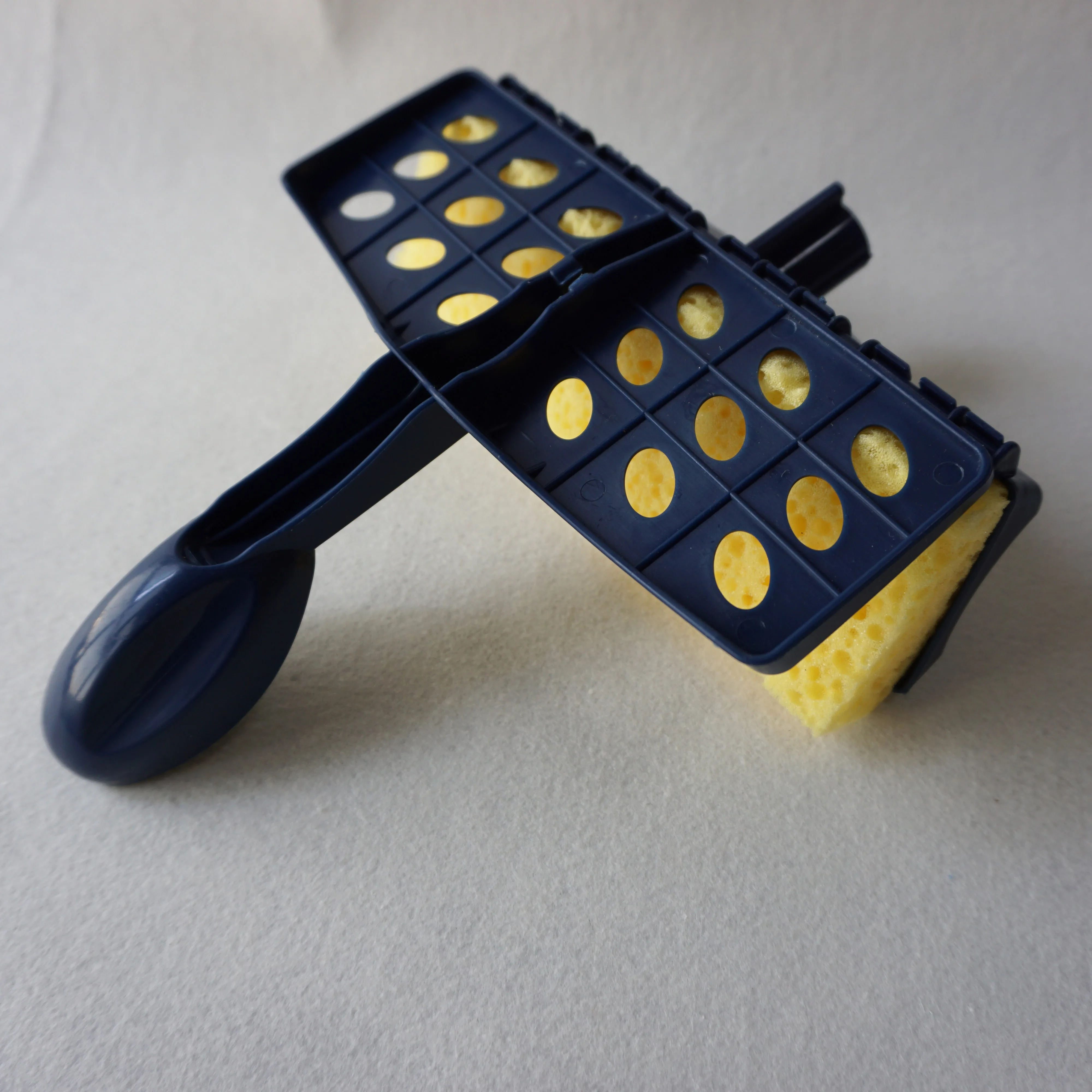 Smart easy squeeze sponge pva mop