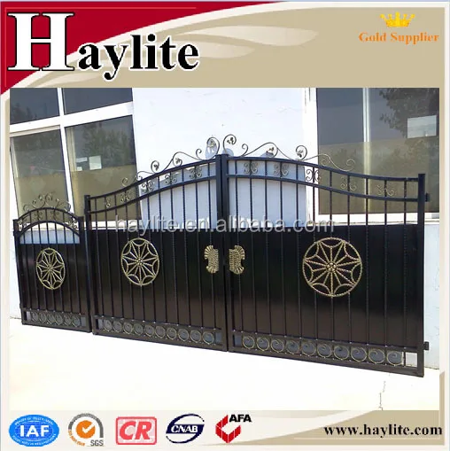 Кованые железные ворота для окна