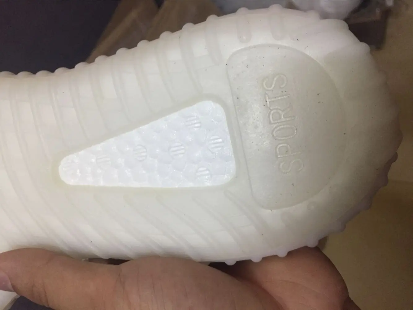 Men Women Non Slip Running Breathable Sneakers Comfy Knit Stretchy Fabric 350