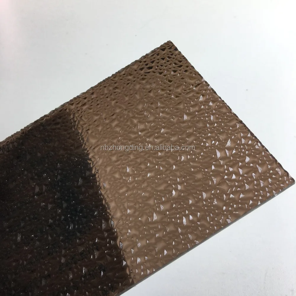 Тисненый лист из поликарбоната с голубым и зеленым опалом