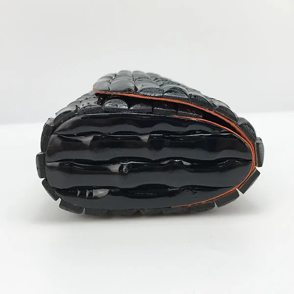 
2019 Wholesale unique designer 100% handmade bamboo knitted clutch bags 