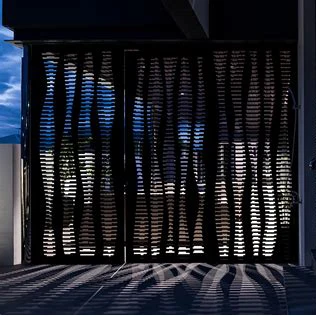 hanging wall dividers