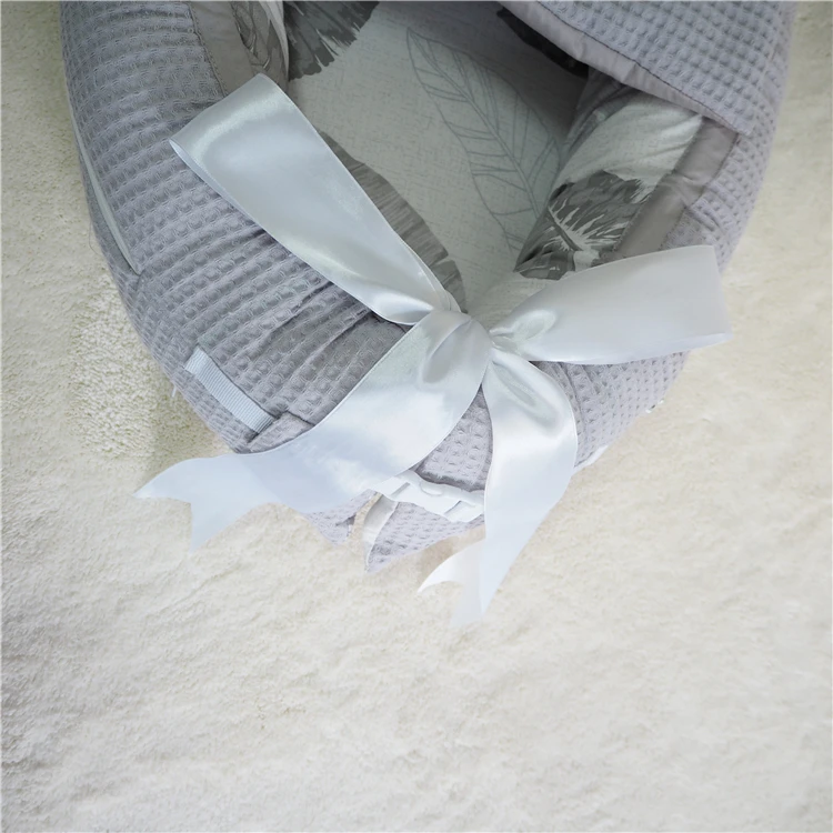 
Wholesale Manufacturer Amazon Cotton Crib Nest Baby Bed Portable for Infants 