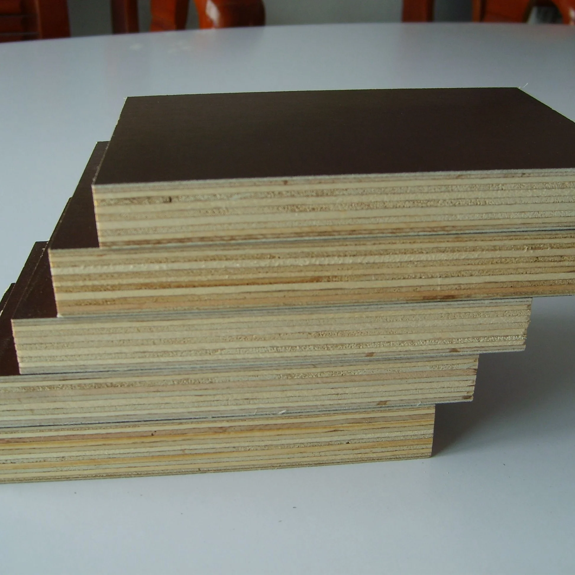 phenolic bp film faced plywood/red wbp light weight film faced plywood