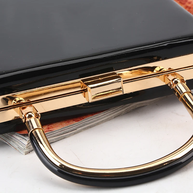 Factory direct wholesale brand new fashion clutches large space evening bag with handle patent leather handbag for party banquet