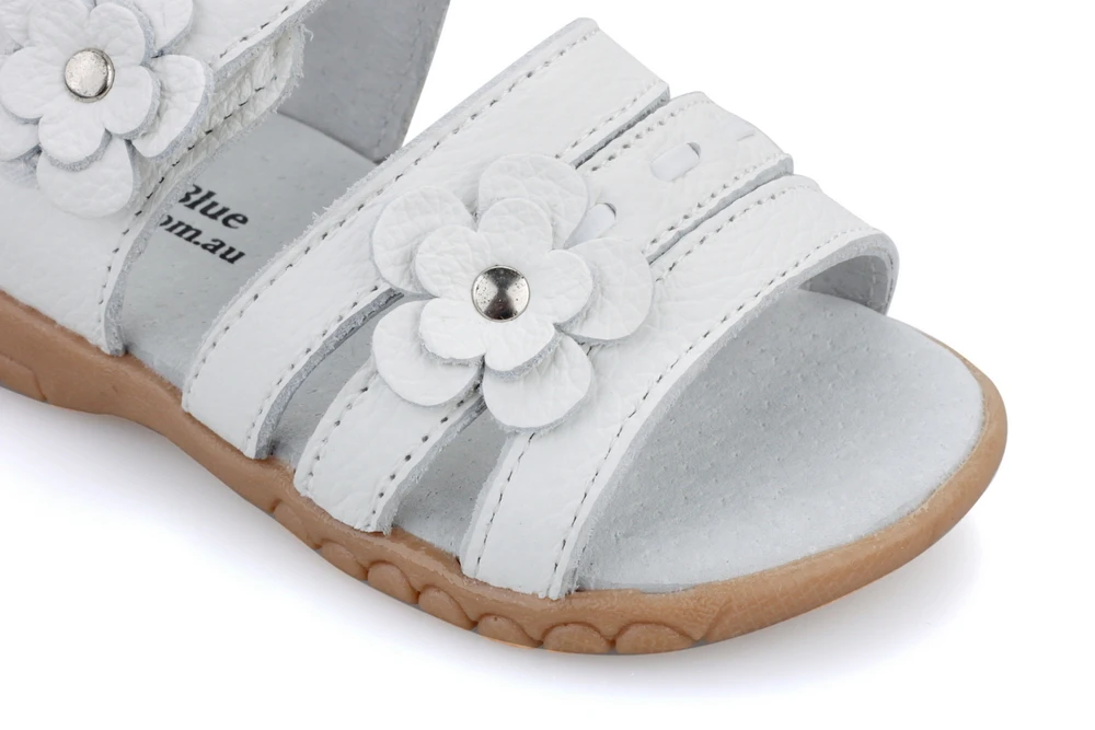 Hot selling solid Genuine leather solid white flower toddler girls sandals