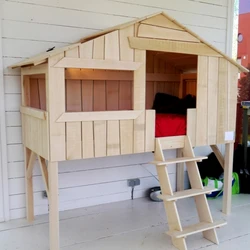 Eco-friendly and waterproof kids doll indoor house wood