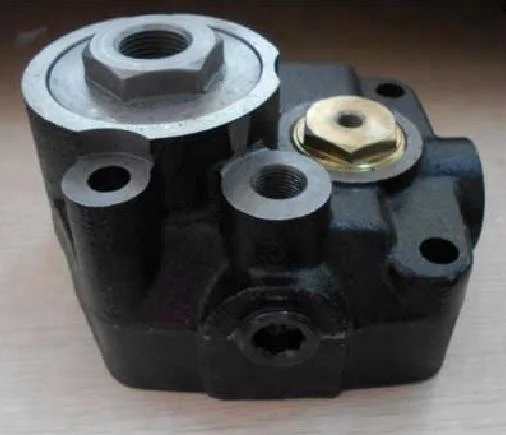 Truck Spare Parts 14540-99125 CWB520/RF8 Air Compressor Cylinder Head