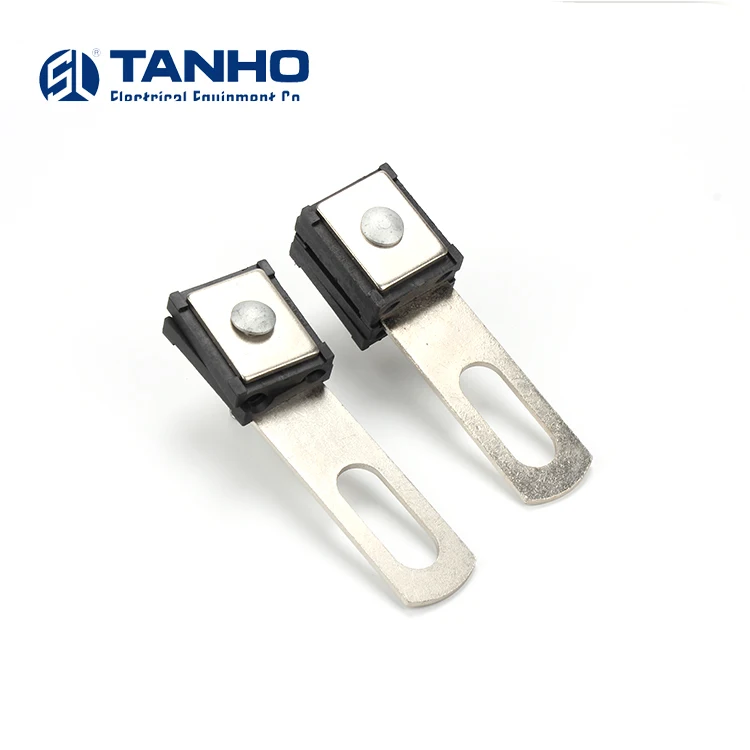 
 Хомут для крепления, используемый для фиксации 2 или 4 сердечников, обычно между полюсом и платой fascia  