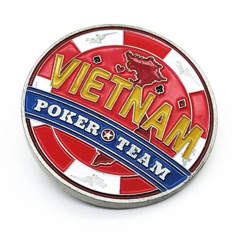 Бесплатный дизайн, гарантированное качество, индивидуальная металлическая защитная крышка для покерной карты