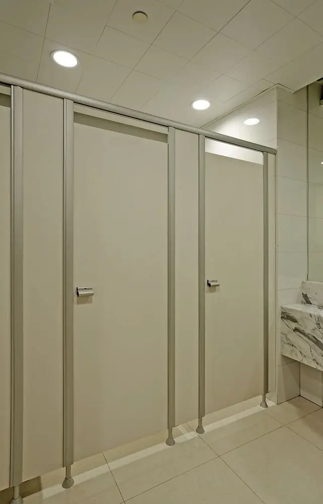 halumm casino toilet cubicle partition hpl toilet cubile phenolic toilet partitions with Fire-resistant Water-proof