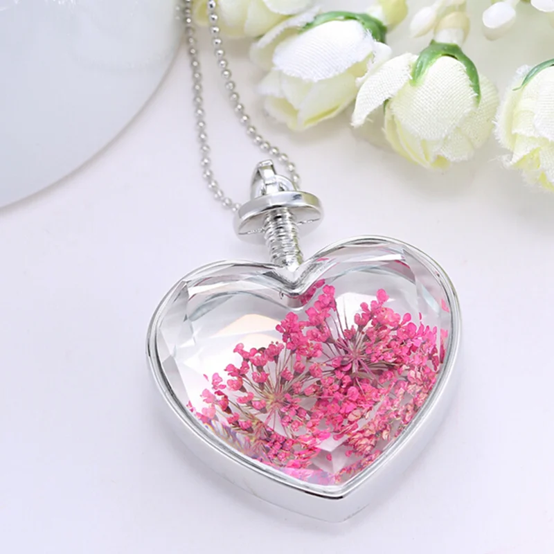 Wholesale Beautiful Real Flower Floating Locket Pendant Crystal Necklace
