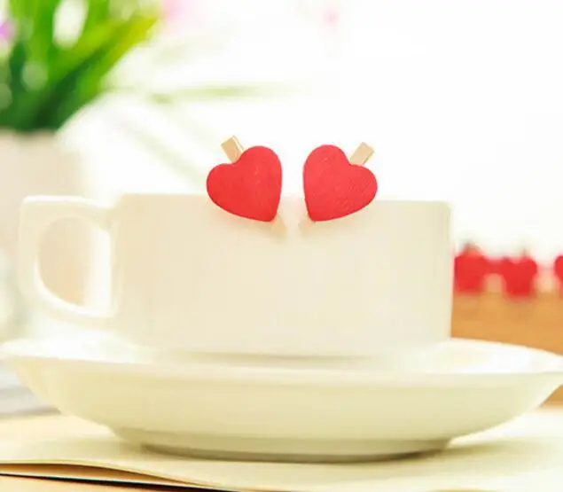 
Mini Heart Love Wooden Clothes Photo Paper Peg Pin Clothespin Craft Postcard Clips Home wedding Decoration 