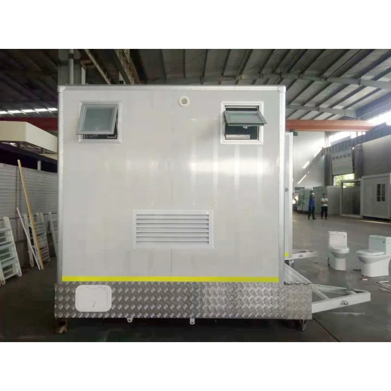 China supply biodegradable container public mobile trailer toilet with sewage and water tank