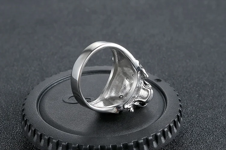 Gothic Tiger Head Rings Punk Biker Cool Men Ring Vintage Steel heavy Ring In Stock