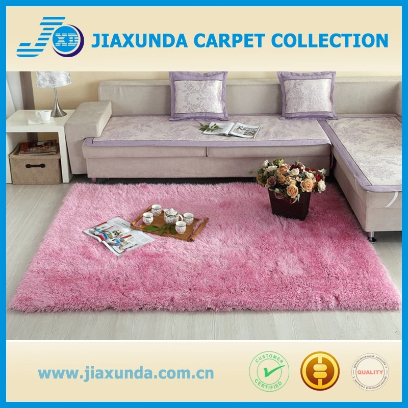 Low price storage plain white 100% polyester silk bedroom use shaggy carpet