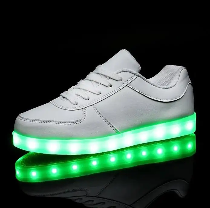 Low top Black White Flashing Lights Shoes Wholesale Led Light Up Shoes