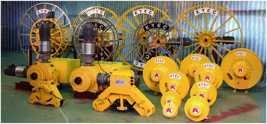 Taiwan KYEC High quality industrial stand drum easy take-up power cord 50m 100m cable reel