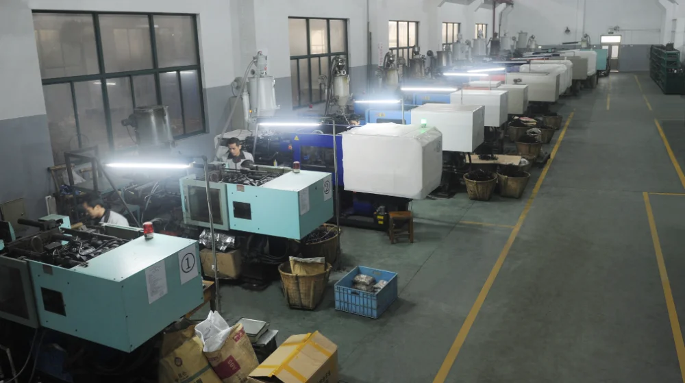 Wholesale Two Head Led Security Indoor Outdoor Night Light Pir Motion Sensor Light LED