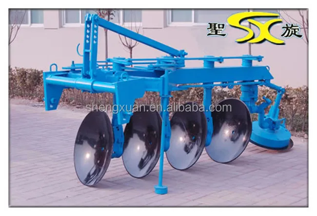 аграрный роторный дисковый плуг с трактором