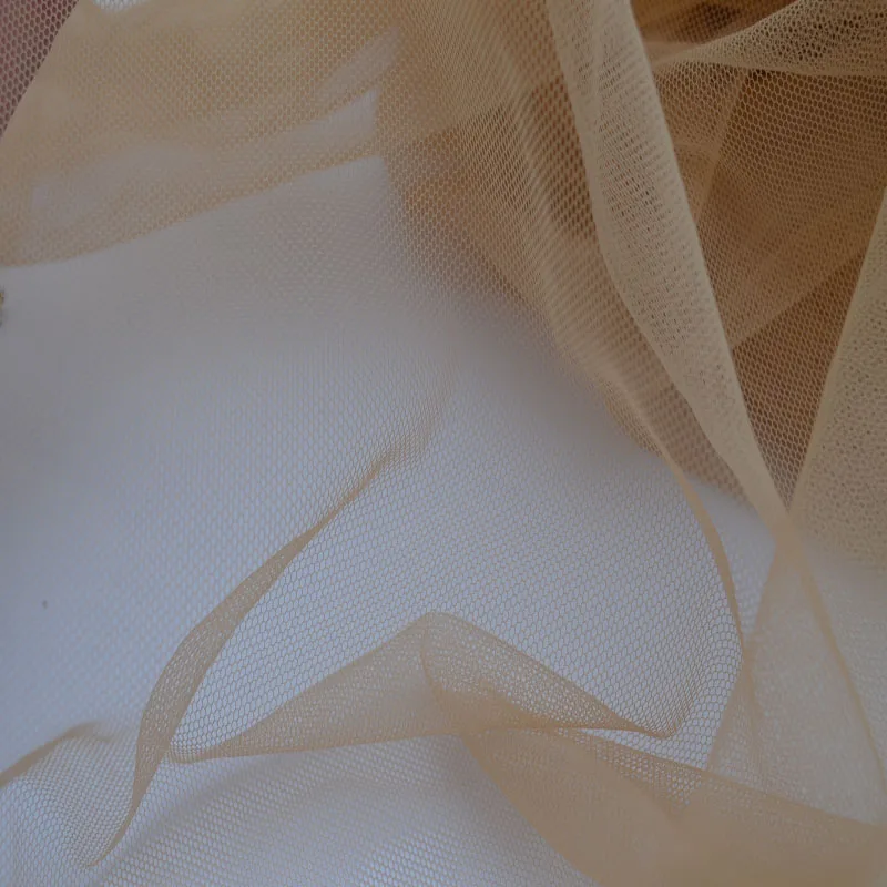 
Оптовая продажа, 100% нейлоновая блестящая мягкая Тюлевая ткань с кристаллами для Tutus/свадебного платья 