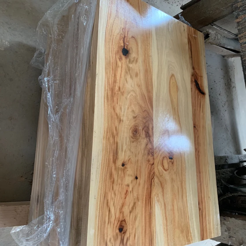 factory directly sell  camphor wood  live edge   coffee table