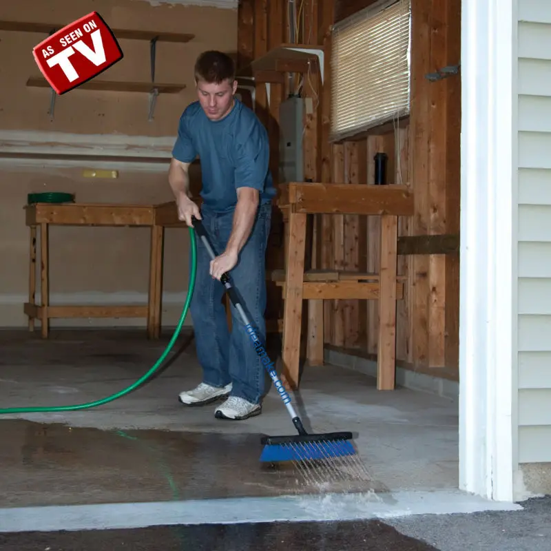 
Water Broom powerfully Washing and sweep the garbage 