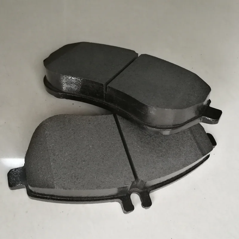 
C250 C300 SLK250 W204 W212 GDB2056 Auto brake system car brake pad for Mercedes C-CLASS 
