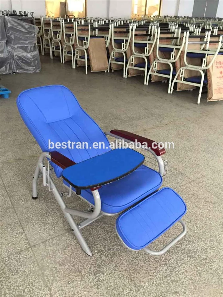 BT-TN005 hospital manual adjustable 3 section transfusion chair infusion chair IV pole dinning board armrest price