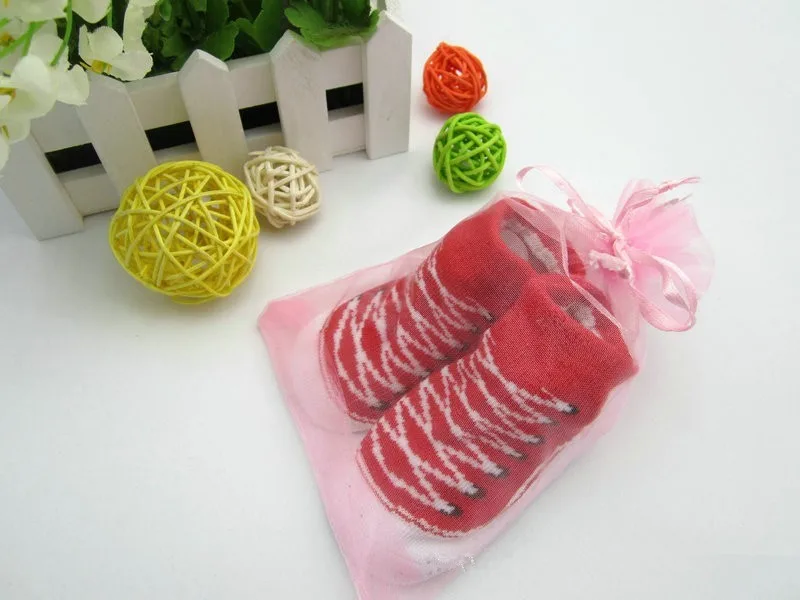 Cute organic cotton white like shoe knitting toddler ankle antislip baby socks for girl boy