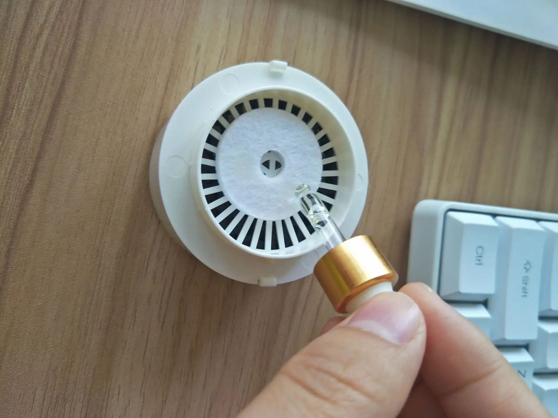 SINDE Air Washer and Revitalizer Aroma Water Air Purifier with Humidifier for Smokers Small Room