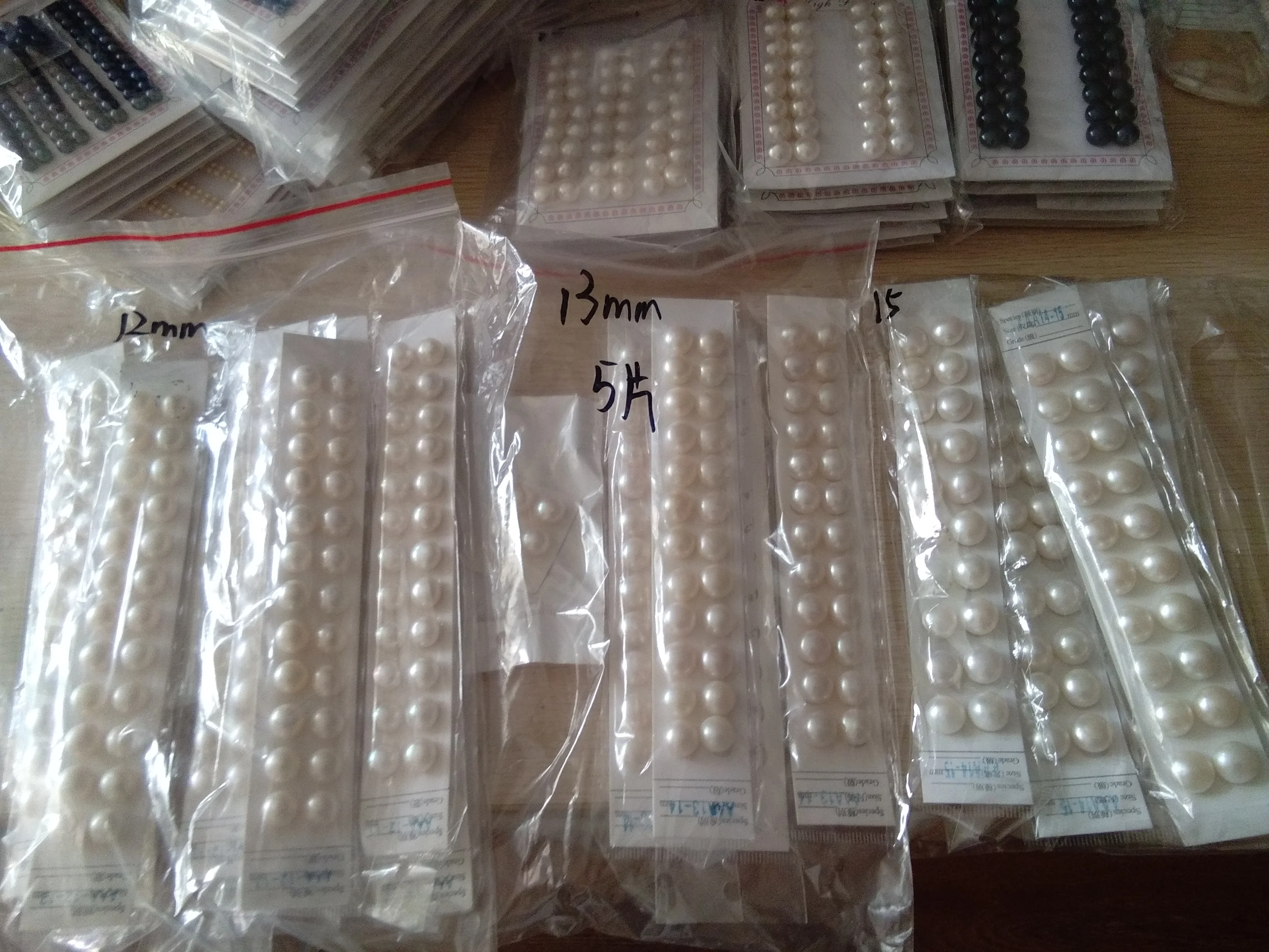 Wholesale White Freshwater Pearls Half drilled Button Pearls
