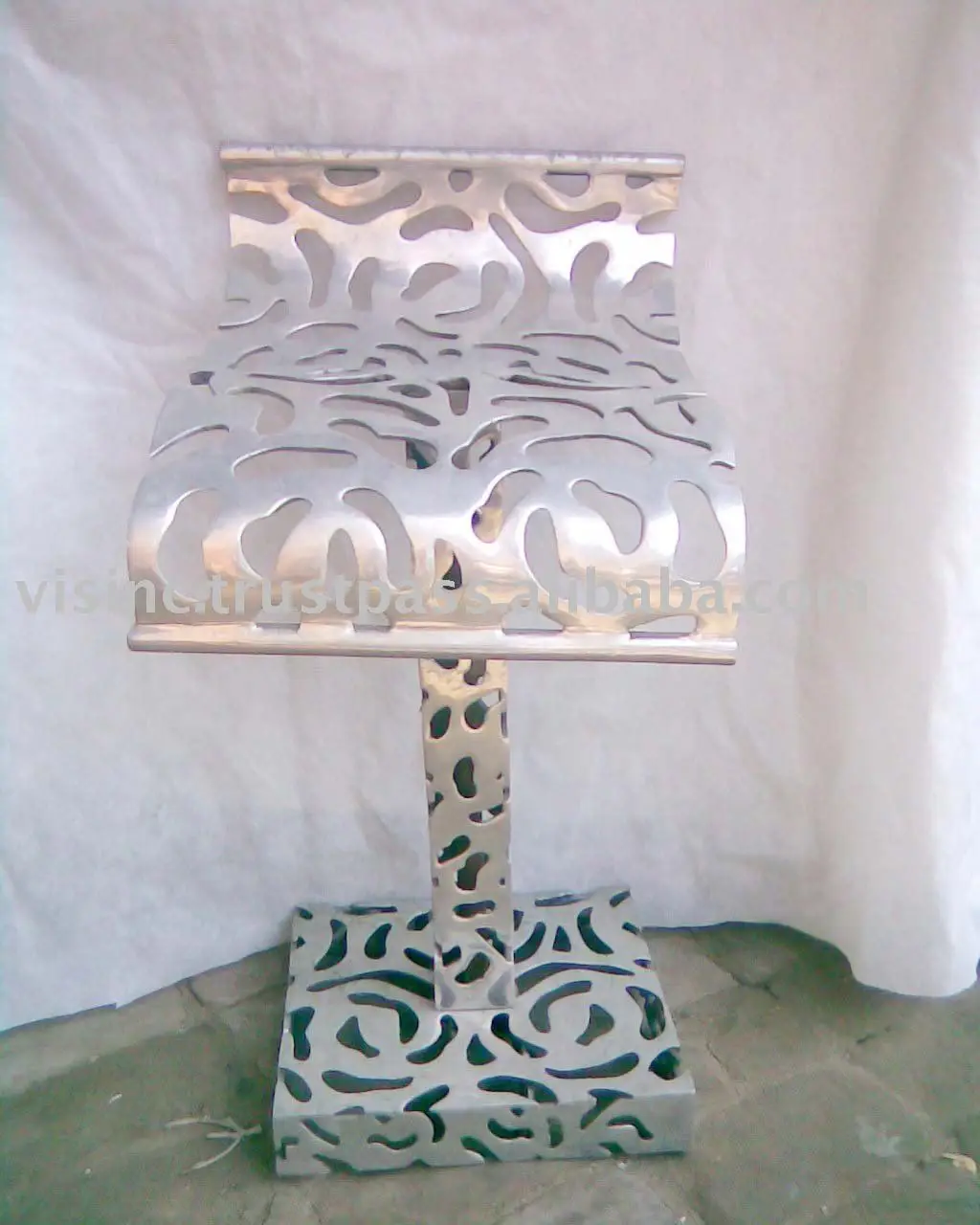 Hot Sell Brushed Outdoor Barstools Bar Chair Aluminium Silver Custom Top Metal Key Surface Modern Furniture Plate Running