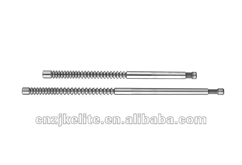 Круглая брошь