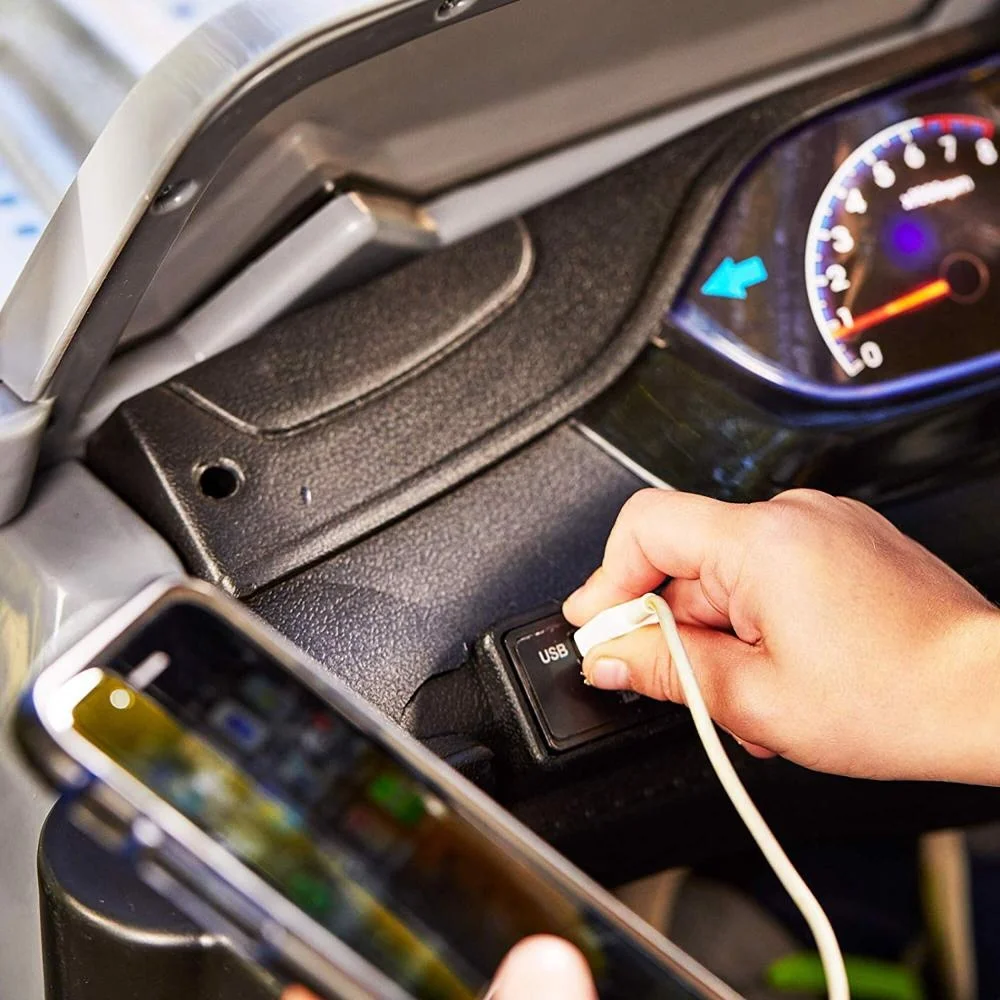 Kids Battery-Powered childrens 12V lithium batterySpecial Ops w/ Lights, Sounds & MP3 Player  ride on car with remote control