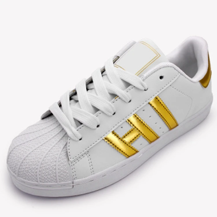 
New Design Durable Lightweight Skate Board Sneakers Casual White Shoes for Men 