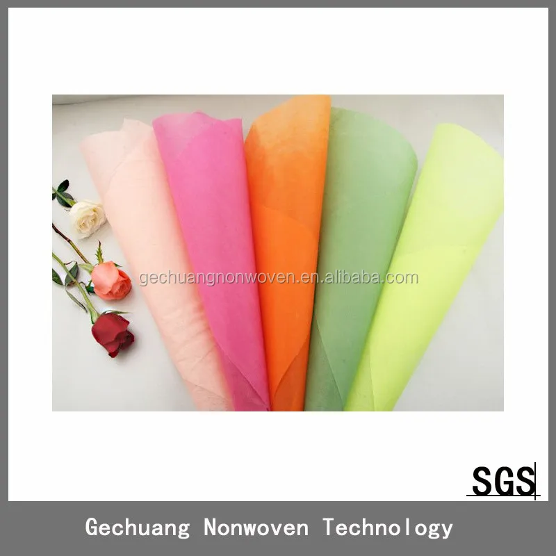 PET non-woven flower wrapping paper roll/floral wraps and floral bouquet.