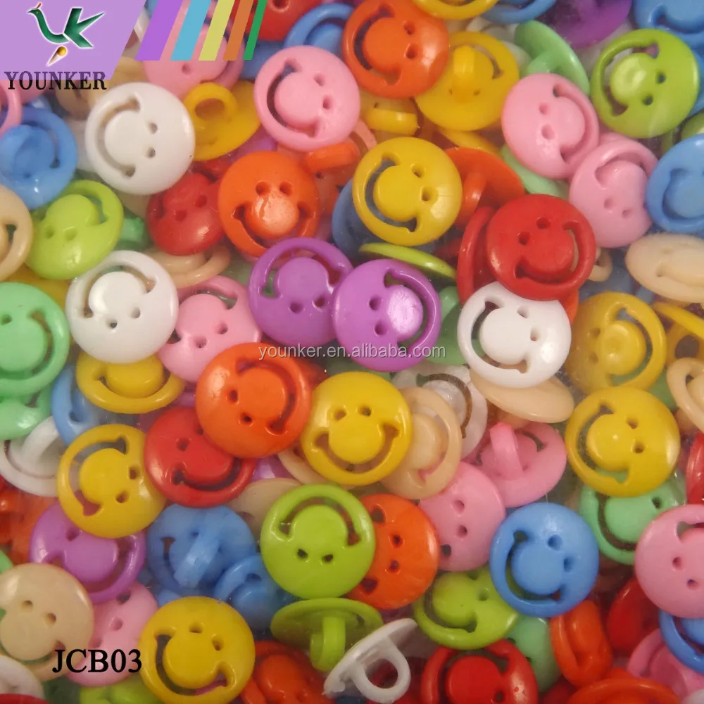 Multicolor round smile face plastic buttons custom sewing round buttons