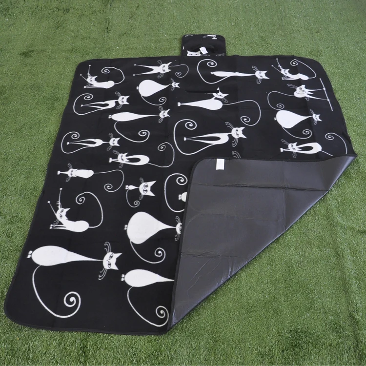 
custom hot picnic outdoor blanket waterproof folding beach mat 