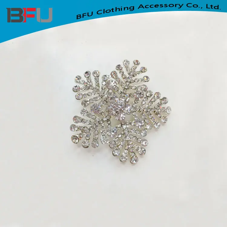 new design brooch new arrival diamond brooch flower latest design