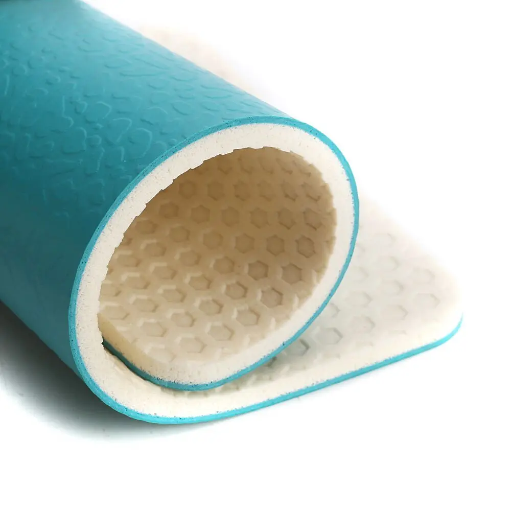 Durable water resistant pvc material indoor soccer futsal vinyl flooring