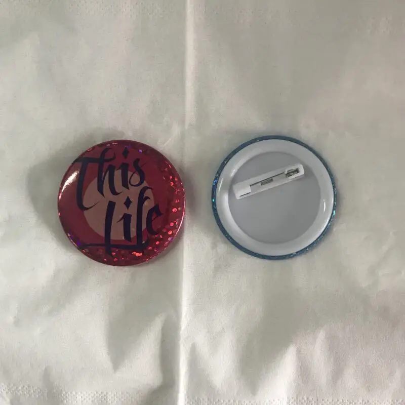 Custom Designed Tinplate Badge Factory Made Laser Printed Logo Pin Badges Metal Home Decoration Antique Style