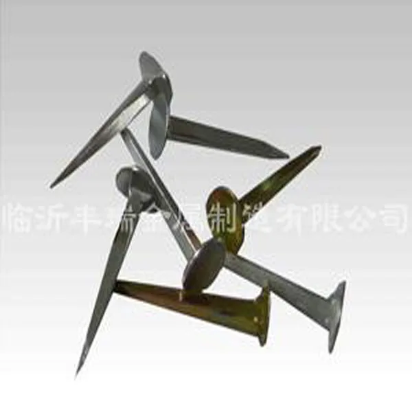 
 Машина для забивания обуви в городе Линьи  