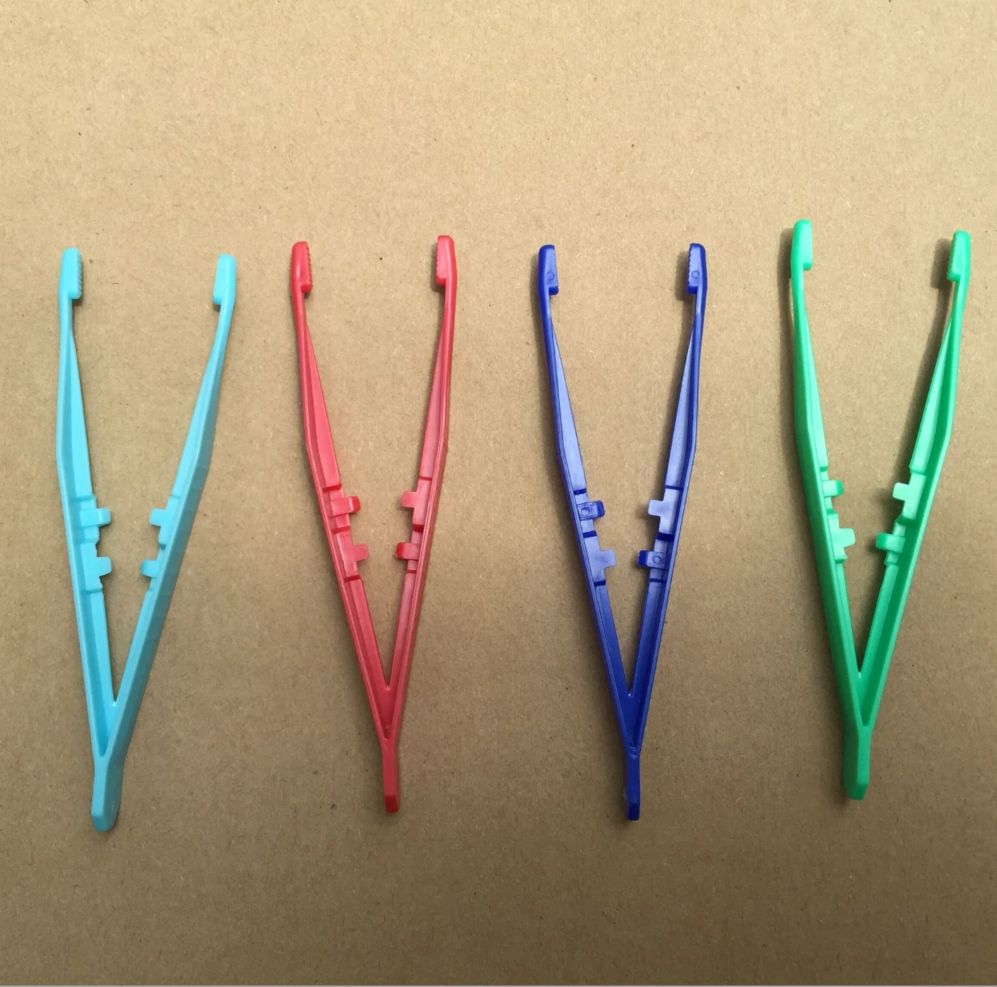 Colorful Disposable Surgical plastic tweezers medical forceps